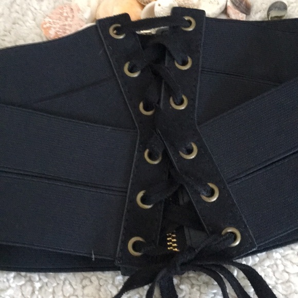 Corset Belt - Picture 3 of 8